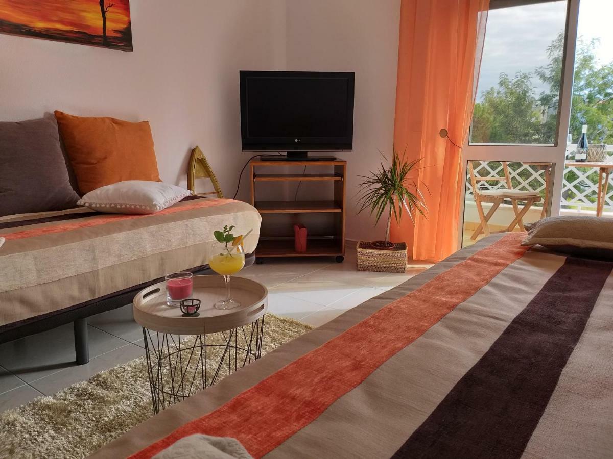 Pretty Sunny Guest Apartment ラゴス エクステリア 写真